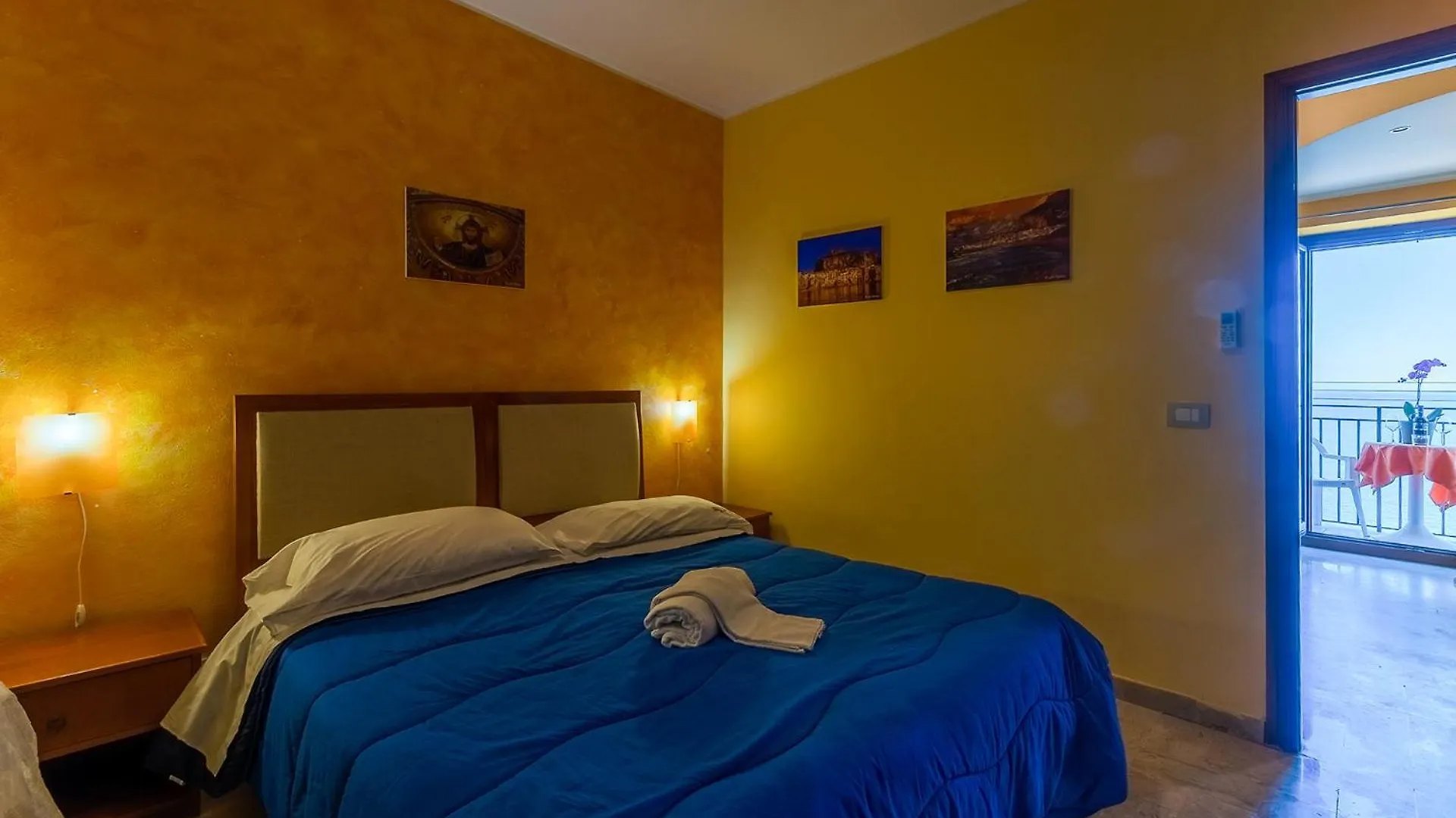 Miramare Residence Cefalù İtalya